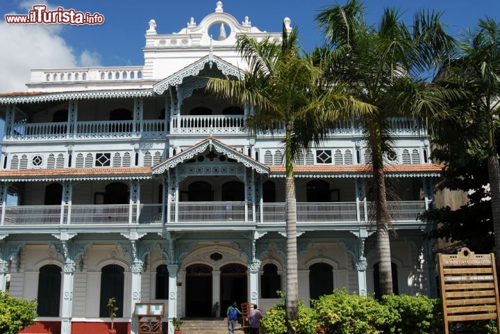 Immagine Casa Coloniale a Zanzibar, in Tanzania - © Albo / Shutterstock.com