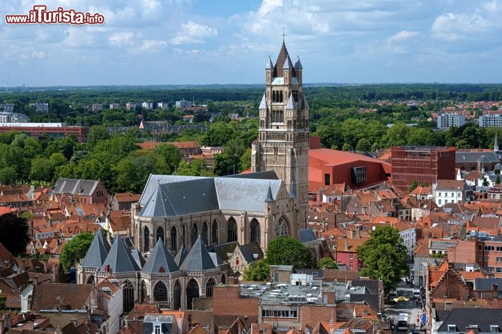 Risultati immagini per bruges cattedrale di san salvatore