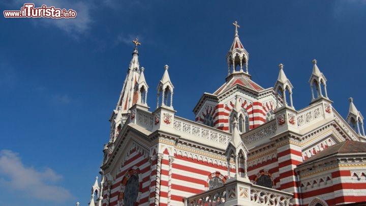 Immagine La Cattedrale nel distretto de La Candelaria a Bogotà, Colombia - © gary yim / Shutterstock.com