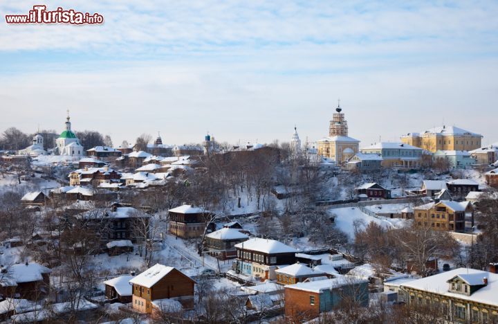 Immagine Centro storico Vladimir neve Anello Oro Russia - © Iakov Filimonov / Shutterstock.com