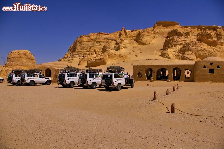 Immagine Il Centro visitatori a Wadi al-Hitan Egitto, Patrimonio Unesco - In collaborazione con I Viaggi di Maurizio Levi