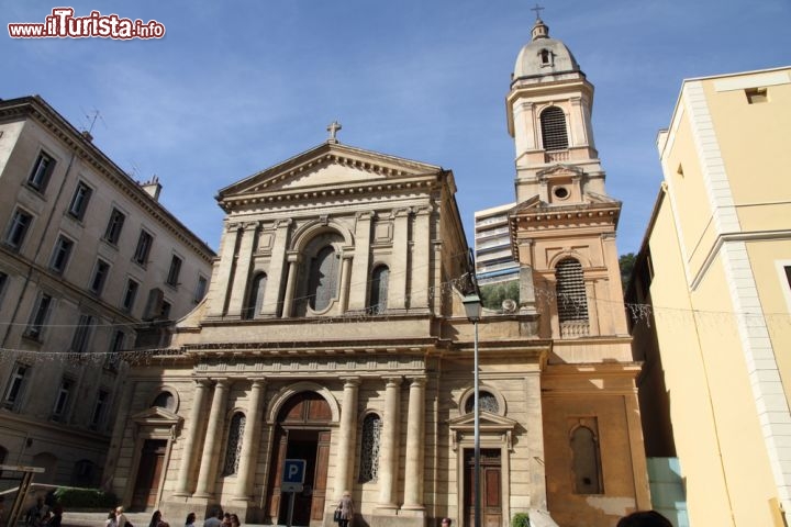 Immagine Chiesa Saint Roch in cours Napoleon ad Ajaccio - © Ana del Castillo / shutterstock.com
