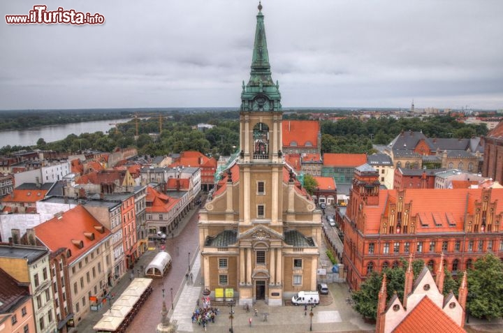 Immagine Vista area di Torun dalla torre del Municipio - © Tupungato / Fotolia.com