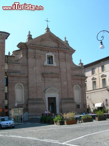 Immagine La Chiesa del Suffragio una delle tante di Matelica - © Dr.Zero / Wikipedia