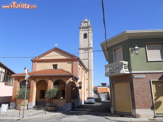 Immagine Chiesa di San Bonaventura a Saluggia, provincia di Vercelli (Piemonte) - © Pmk58 - CC BY-SA 4.0, - Wikipedia