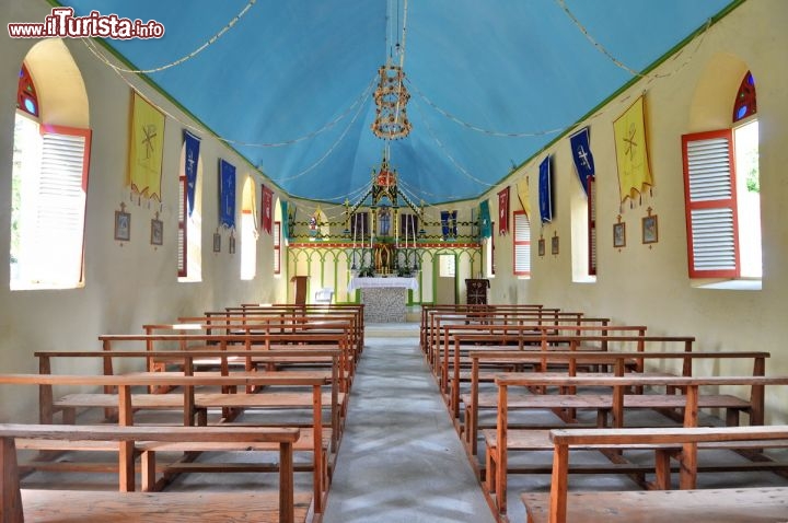 Immagine La Chiesa di Tetamanu a Fakarava, la più antica delle Tuamotu