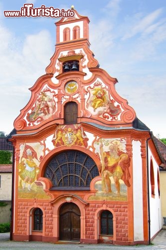 Immagine La Chiesa ospedale dello Spirito Santo a Fussen, in Germania - © Igor Plotnikov / Shutterstock.com