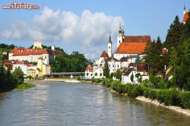 Immagine Chiusa a Steyr in Alta Austria. Ci troviamo vicino al Parco Nazionale Kalkalpen, l'area protetta più grande della regione - © Igor Plotnikov / Shutterstock.com