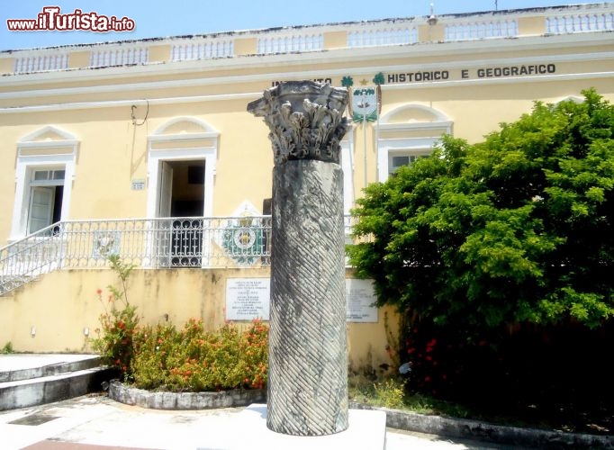 Immagine Coluna Capitolina, la colonna che Benito Mussolini regalò a Natal, la città nel nord-est del Brasile