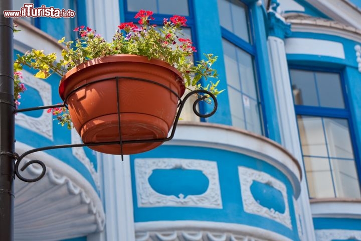 Immagine Dettaglio del centro storico e le case colorate di Plovdiv in Bulgaria