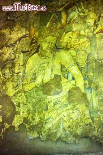 Immagine Dipinto all interno delle Ajanta Caves in India - © David Evison / Shutterstock.com