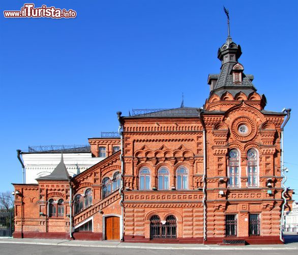 Immagine Edificio pubblico Vladimir Russia - © Art Konovalov / Shutterstock.com