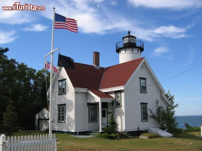 Immagine Faro di West Chop Martha's Vineyard - @ Sarah Kennedy