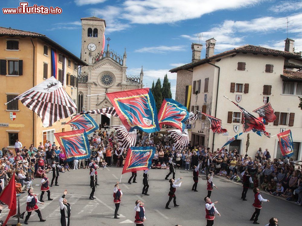 Immagine La celebre Festa medievale a Valvasone in Friuli - © www.medioevoavalvasone.it/