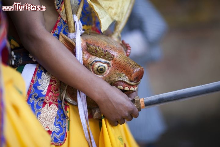 Immagine il Festival di Tamshingphala Tsechu a Bumthang: uno degli eventi da non perdere nel Bhutan - © Dan Bannister / Shutterstock.com