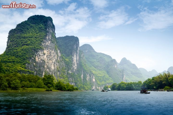 Immagine Il Fiume Yu Long nella regione di Guilin - © fuyu liu / Shutterstock.com