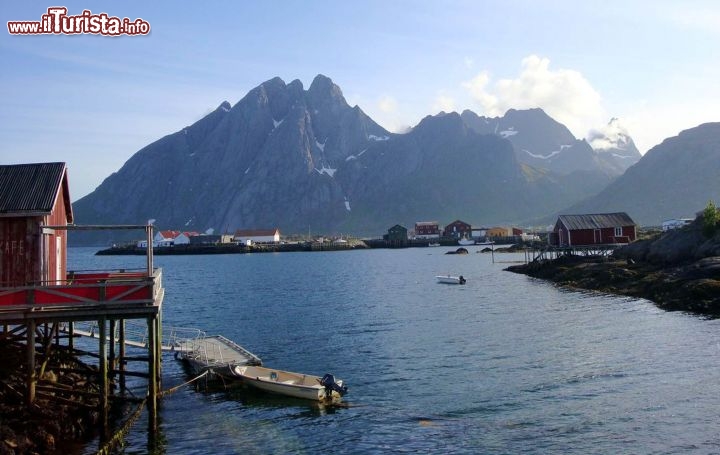 Immagine Flakstad alle Lofoten in Norvegia - Foto di Giulio Badini