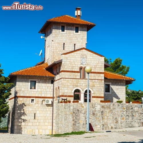 Immagine Monastero serbo a Crkvina, Trebinje - Sorge a sud est della città serba uno dei più interessanti esempi di architettura religiosa di tutta la regione, non solo tappa obbligata per turisti e visitatori ma anche luogo di culto per migliaia di fedeli © Anton_Ivanov / Shutterstock.com