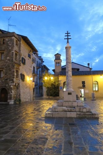 Immagine Piazza del centro storico di Grado, la città lagunare del Friuli