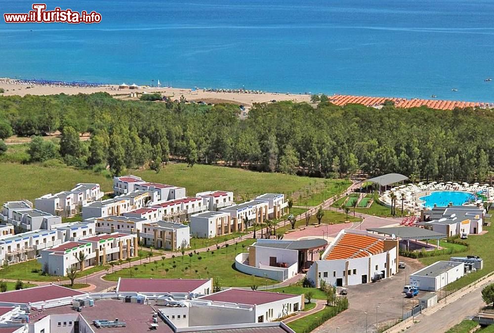 Immagine Il Green Village e la spiaggia di Sibari in Calabria