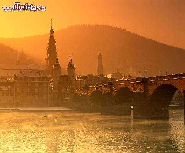 Immagine Heidelberg e il fiume Neckar al tramonto - © German National Tourist Board