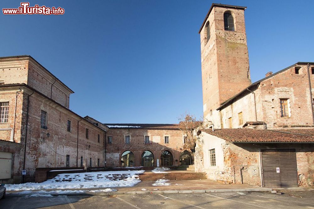 Immagine Il castello di Carmagnola sede del municipio cittadino - ©  Angelo Miele - CC BY-SA 4.0, Wikipedia