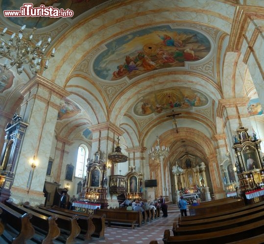 Immagine Interno chiesa Plac Jana Pawla II Wadowice