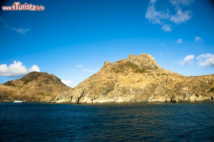 Immagine L'isola di Fourchue, al largo delle coste di Saint Martin  - © bcampbell65 / Shutterstock.com