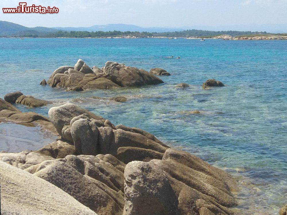 Immagine Karidi beach si trova sulla Penisola Calcidica nei pressi di Sithonia in Grecia