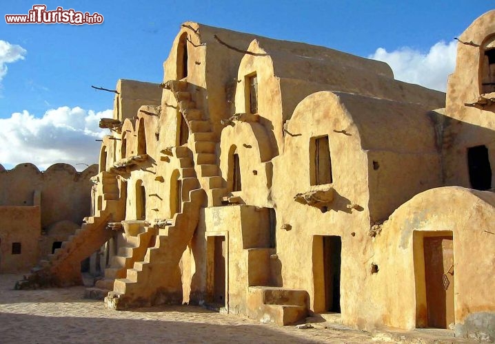 Immagine Ksar Ouled Soltane, il granaio fortificato più famoso del sud della Tunisa - Foto di Giulio Badini