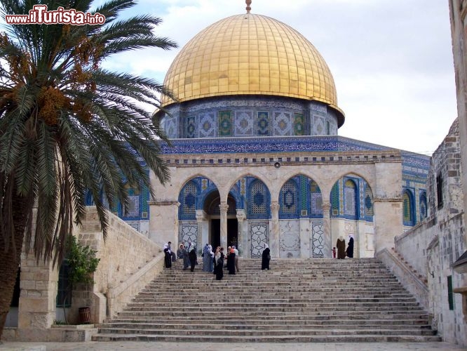 Immagine La Cupola della Roccia o Moschea Roccia a Gerusalemme, Israele -  Foto di Giulio badini