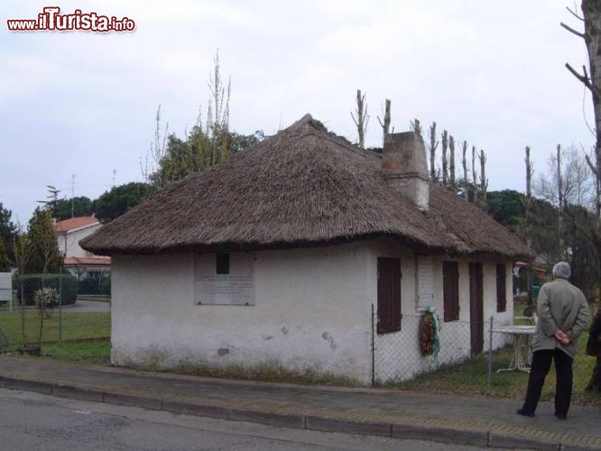 Immagine La casa di Anita a Lido delle Nazioni: qui si fermò Garibaldi con la sua moglie durante la fuga da Roma - ©