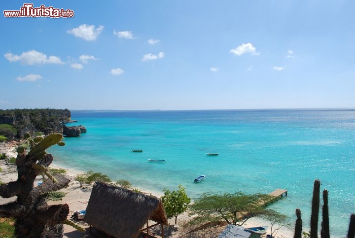 Immagine Il litorale di Bahia de las Aguilas a Barahona: ci troviamo nella panisola della Repubblica Dominicana, ad ovest della capitale Santo Domingo - © Dominican Repubblic Ministry of Tourism