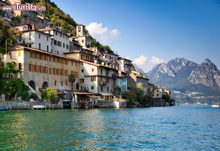 Immagine Lugano panorama del celebre lago che si trova nel sud della Svizzera - © chaoss / Shutterstock.com