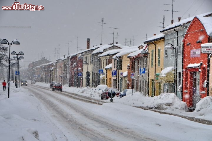 Immagine Lugo durante la grande neve del febbraio 2012