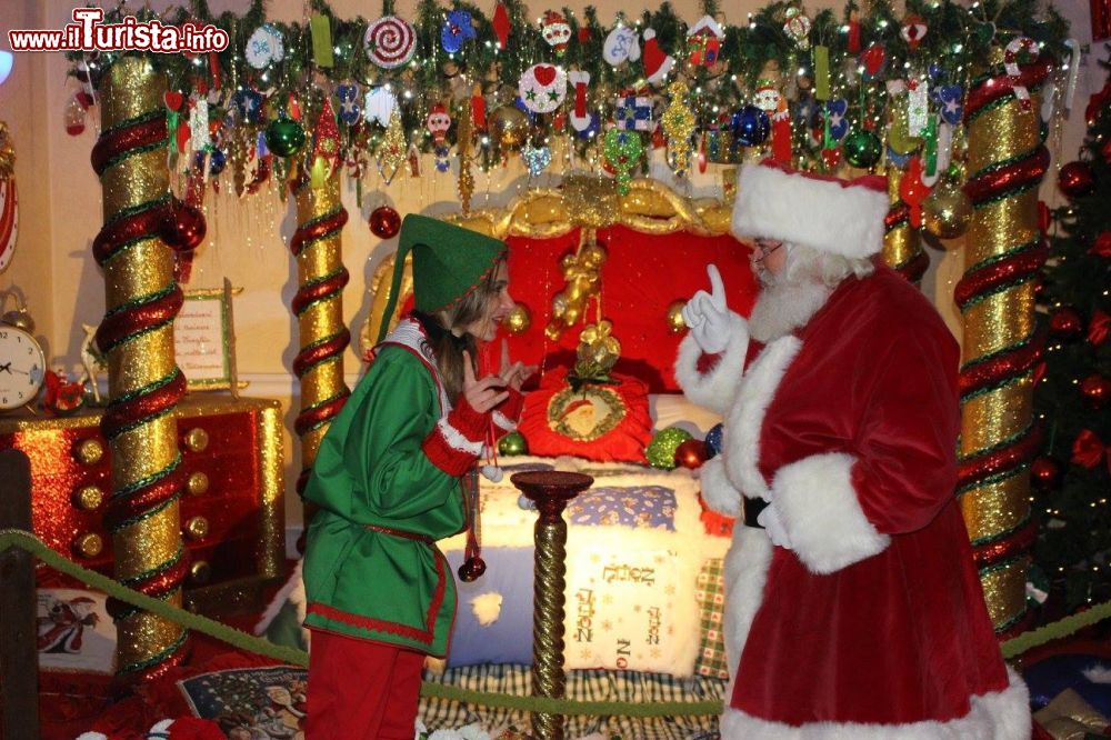 Immagine Il Mondo di Babbo Natale, il villaggio natalizio a Marina di Pietrasanta in Toscana.