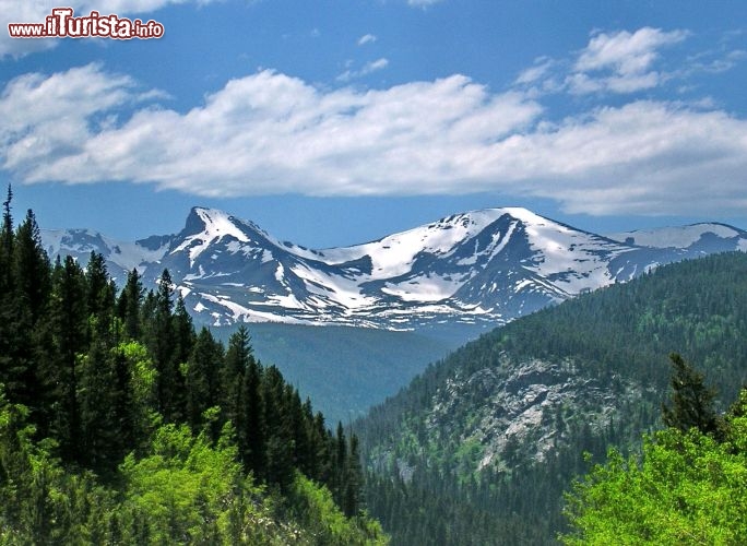 Immagine Montagne Rocciose del Colorado, ci troviamo nella Contea di Boulder (USA)