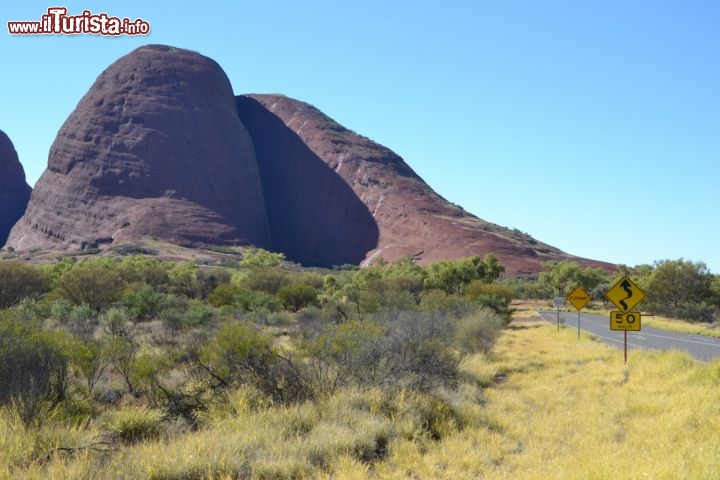Immagine I Monti Olgas, che in aboragino sono chiamati Kata Tjuta (le molte teste): si trovano nel Red Centre, nello stato del Nortnern Territory in Australia