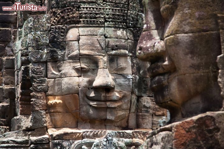 Immagine Murales e sculture dl grade fascino a Angkor Wat in Cambogia - © Dmitry Saparov / Shutterstock.com