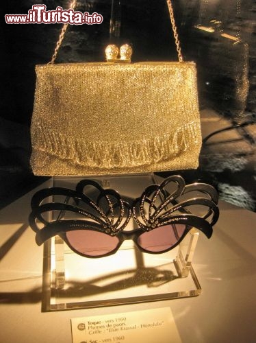 Immagine Musée de la Mode: un oggetto esposto nel museo della moda di Albi.