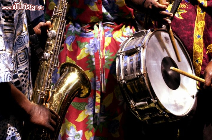 Immagine Musica a Barbados: sax e percussioni sono tra gli strumenti tipici - Fonte: Barbados Tourism Authority