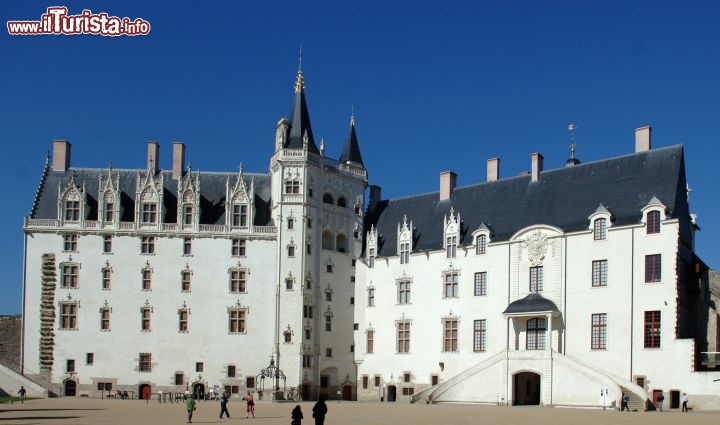 Immagine Nantes, Francia: il castello Chateau ducs de Bretagne - foto © JD Billaud - Nautilus