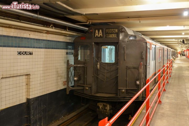 Immagine New York Transit Museum, Stati Uniti. Aperto al pubblico nel Luglio 1976, questo museo ripercorre la storia dei trasporti nella città di New York 247366138