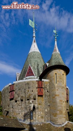 Immagine Old Red Castle dintorni di Cardiff Galles - © Jon Le-Bon / Shutterstock.com