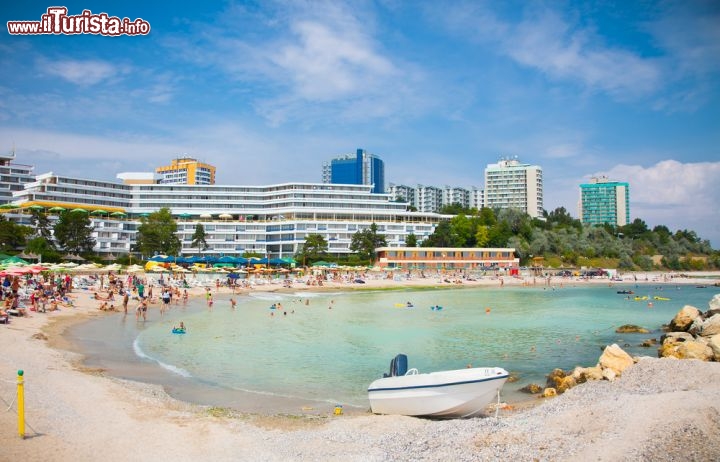 Immagine Olimp beach si trova a sud di Costanza in Romania - © Aleksandar Todorovic / Shutterstock.com