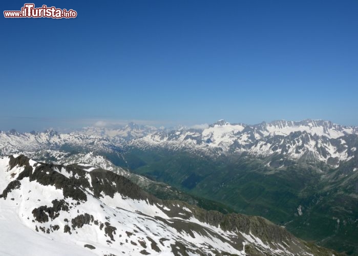 Immagine Panorama dal Gemmstock. la montagna più tecnica del comprensorio di Andermatt