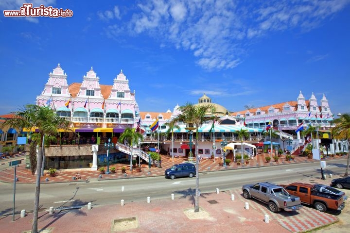Immagine Panorama di Oranjestad isola Aruba - © Kjersti Joergensen / Shutterstock.com