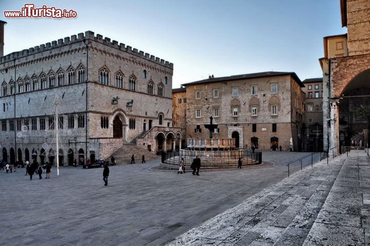 Immagine Piazza IV Novembre in centro Perugia