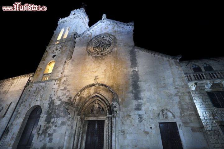 Immagine La Cattedrale di San Marco, nel centro storico di Korcula la famosa Isola della Dalmazia in Croazia - © OPIS Zagreb / Shutterstock.com