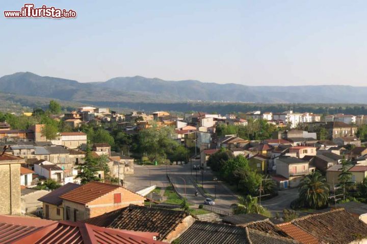 Immagine La vista della pianura che circonda Polistena in Calabria - © GJo - Wikipedia